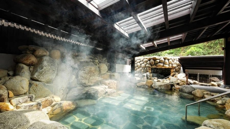 Gợi ý địa điểm ăn uống và lưu trú gần suối khoáng Mỹ Lâm